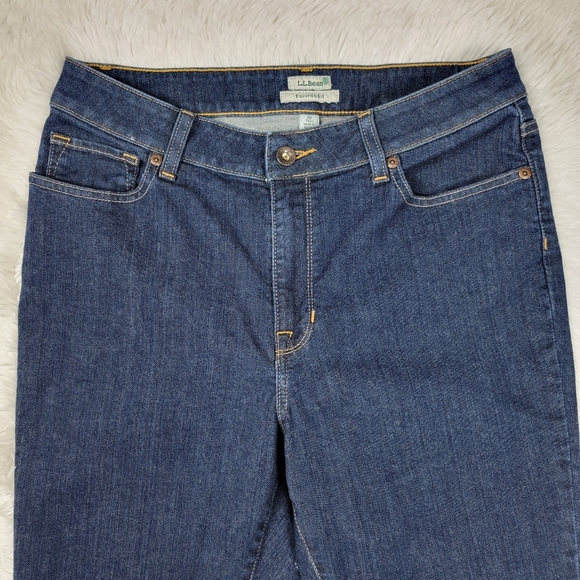 🔥SALE🔥 L.L. Bean Favorite Fit blue jeans womens size 10 Tall - Picture 2 of 12